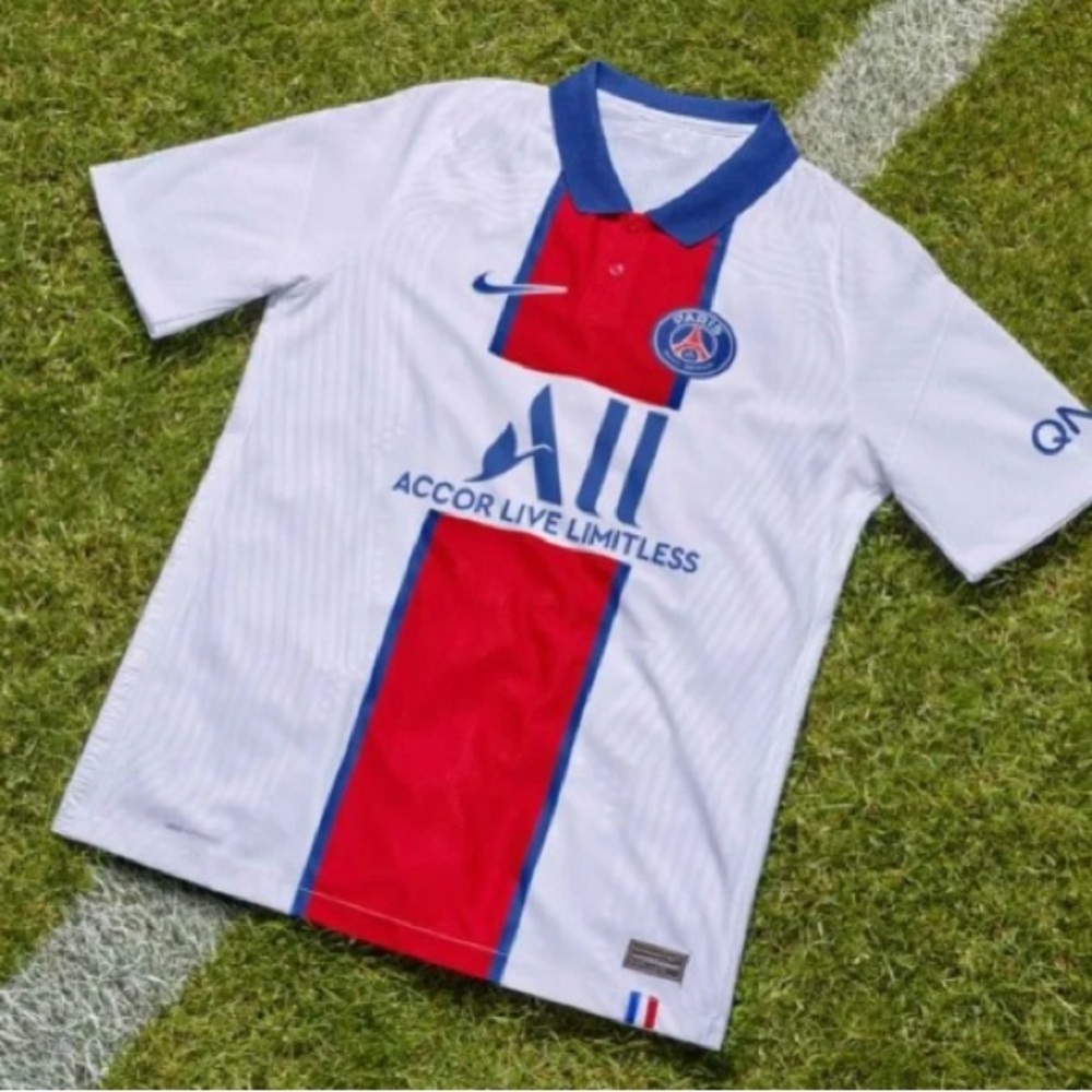 $90 Women Size L Nike Paris Saint Germain PSG 2020/21 Away Soccer Jersey White 2